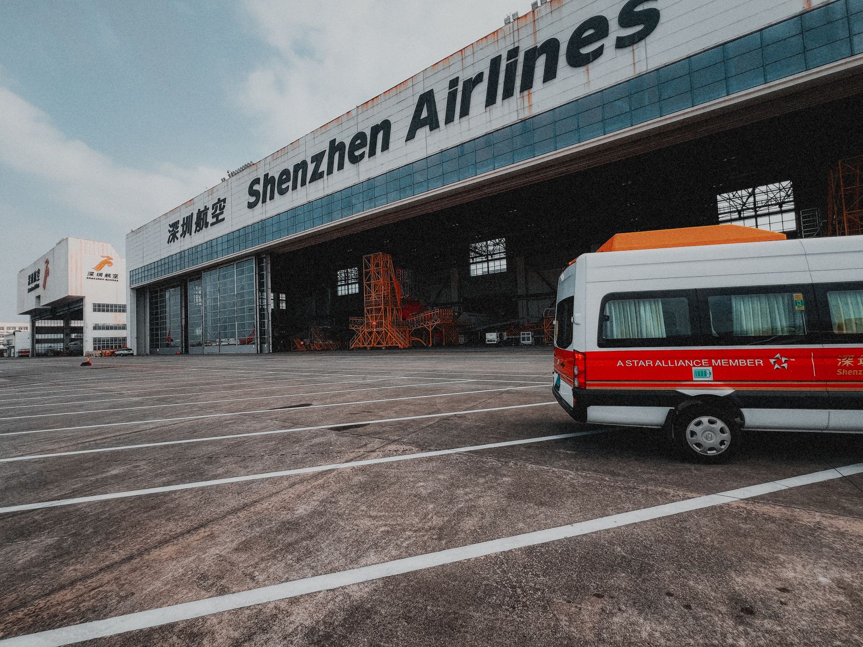 Hoppa airport transfer service