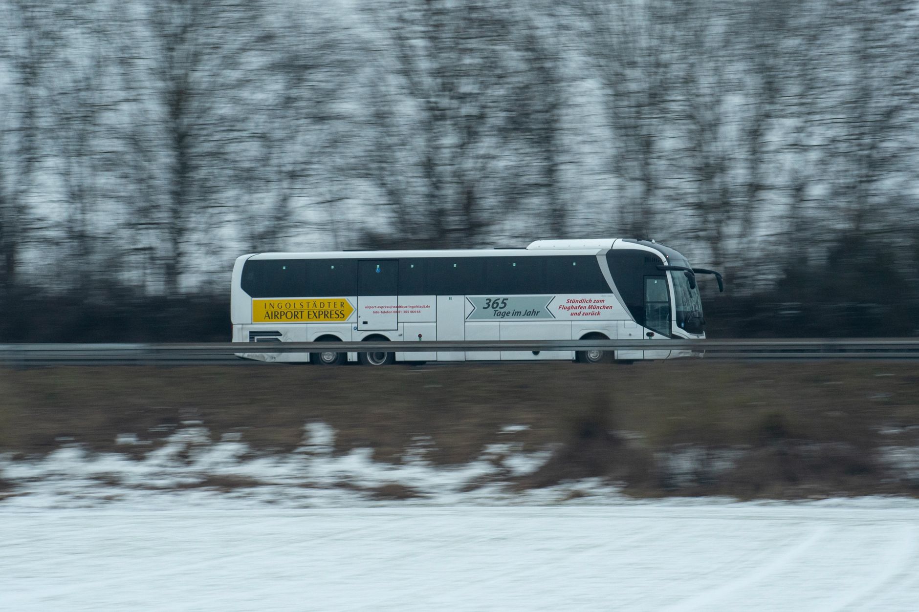Airport express bus transportation